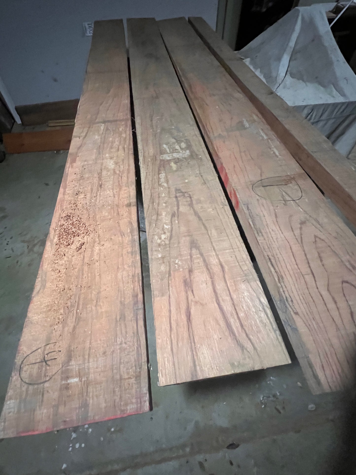 American Red Oak - Rough Sawn Beams 0.1m3