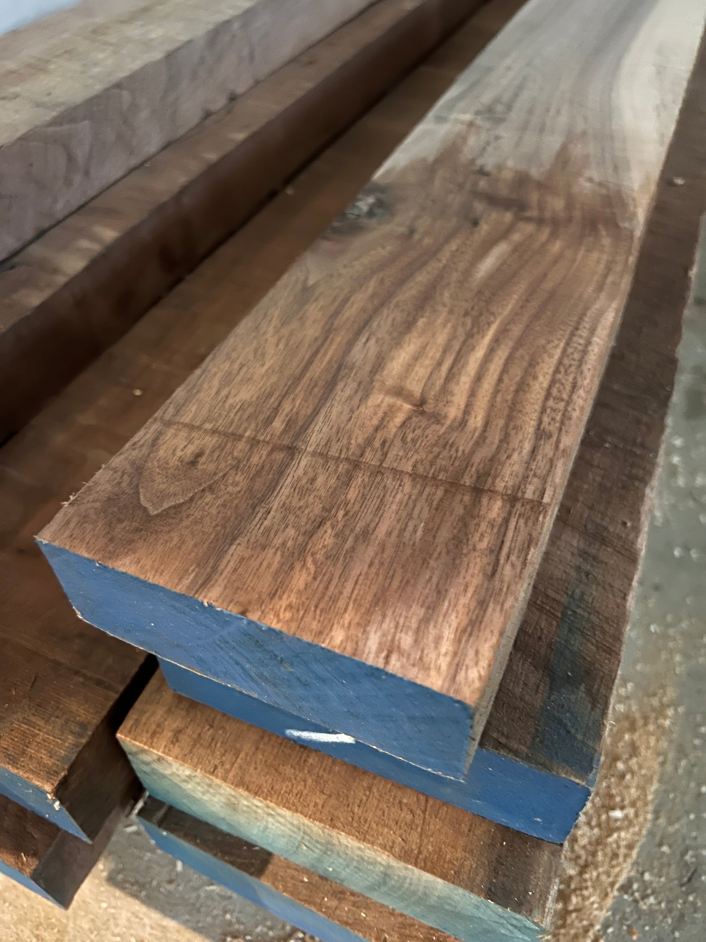 American Black Walnut - Premium Rough Sawn Beams 0.2m3