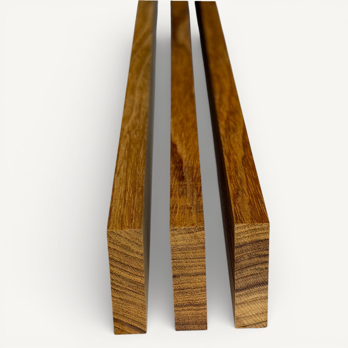 Burmese Teak - FEQ / Grade A - 45x(5-10)mm - Quartersawn - Dressed