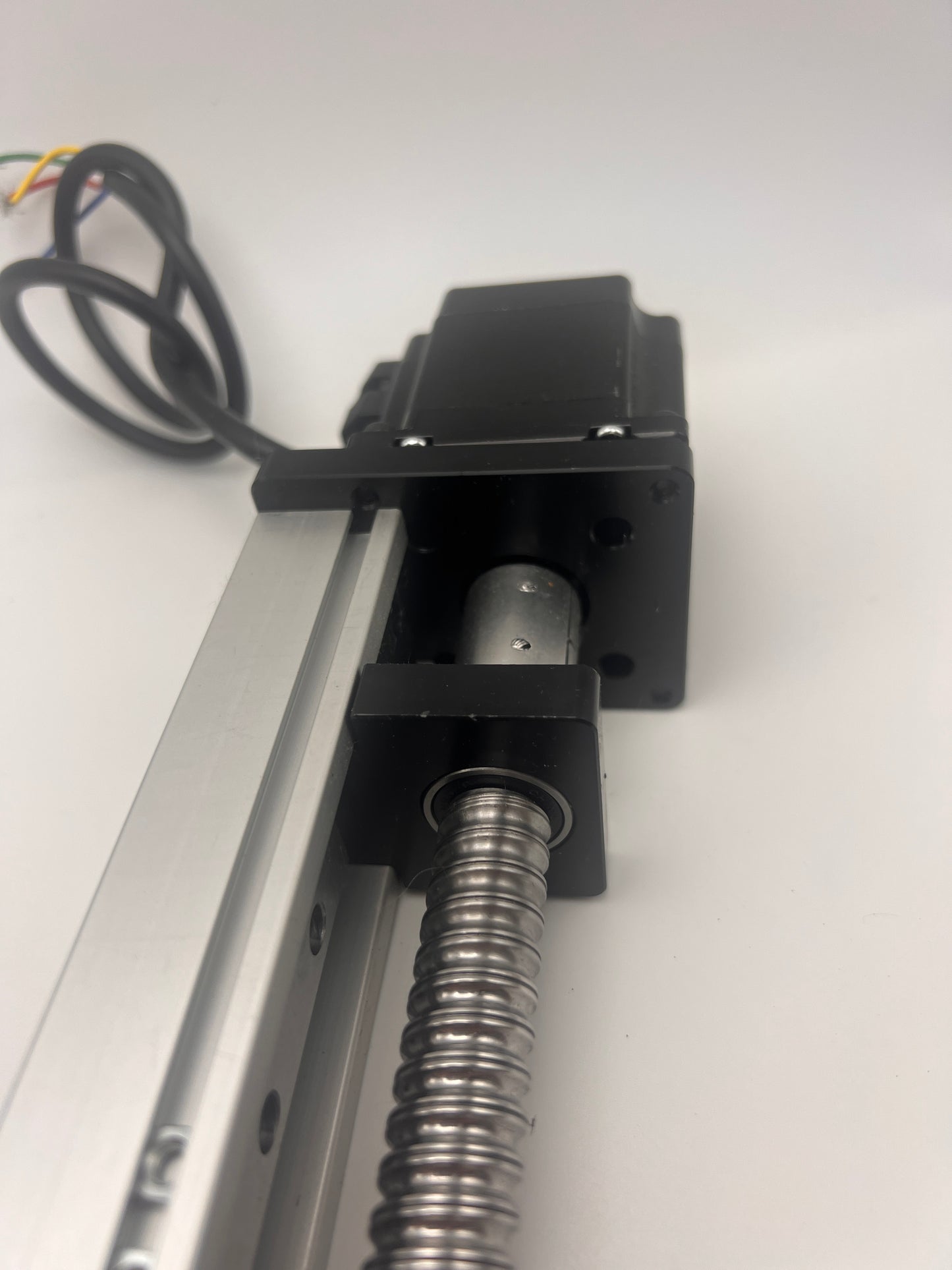 800mm Linear Rail Assembly - MGN15 Rail + 1610 Ballscrew + Nema23 Stepper